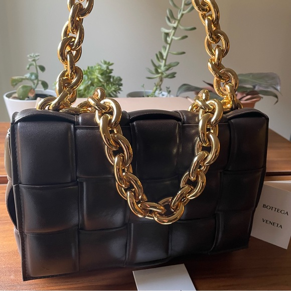 HOST PICK⭐️BOTTEGA VENETA CHAIN CASSETTE BAG -Padded lambskin leather-DARK BROWN - Picture 2 of 16